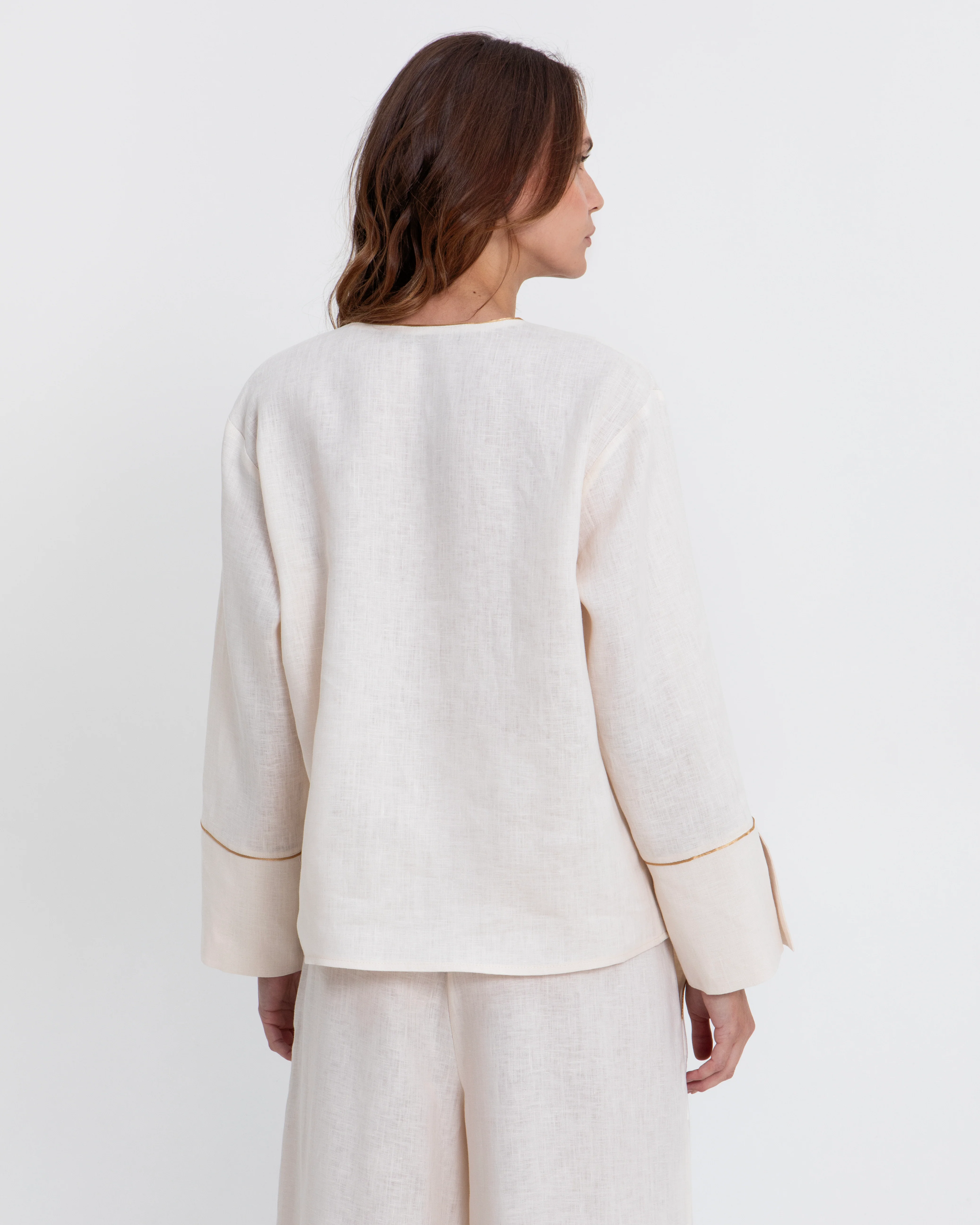 Blouse L-S Wick V Neck Cream-Gold - Image 3
