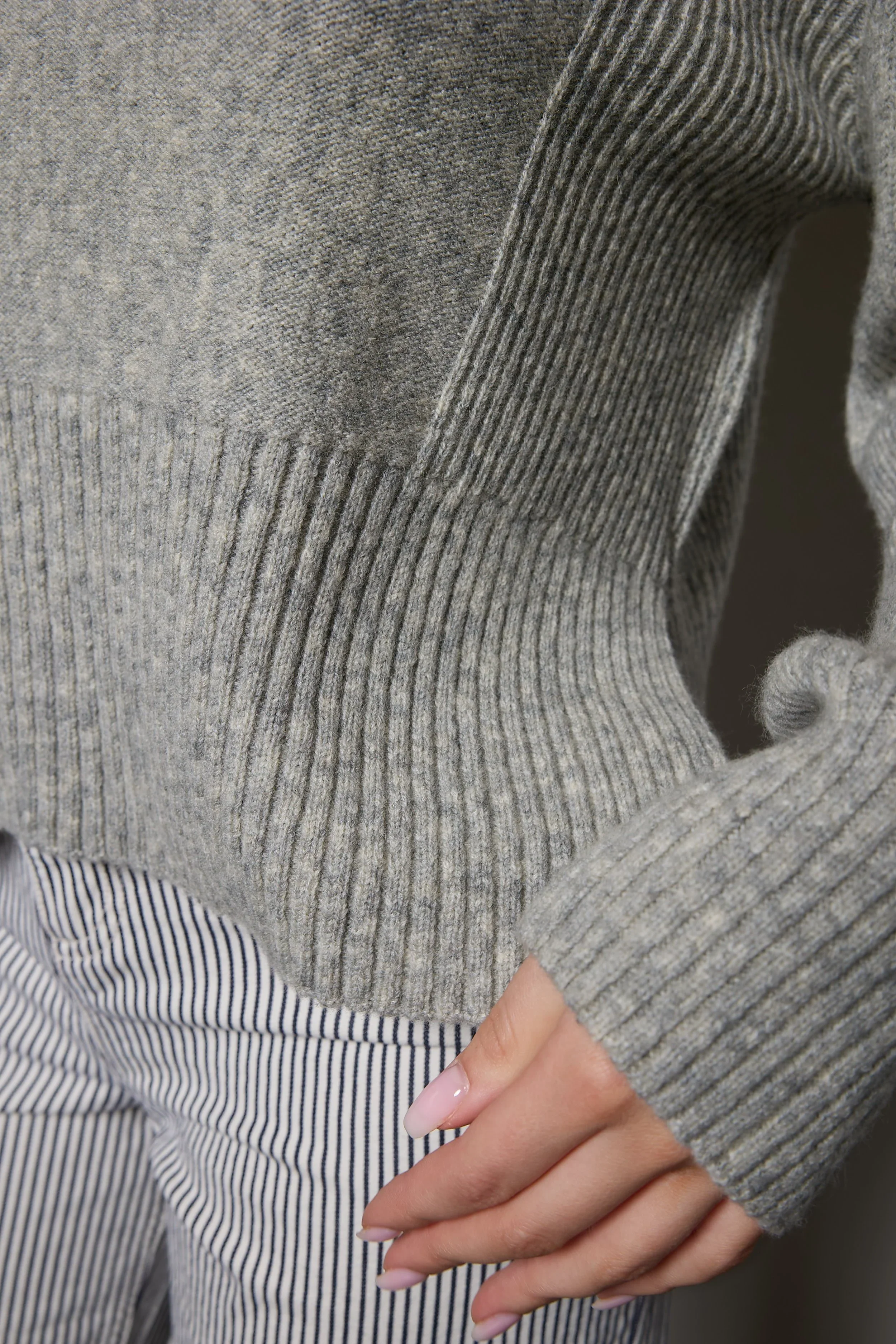Courchevel Sweater Wool Grey - Image 2