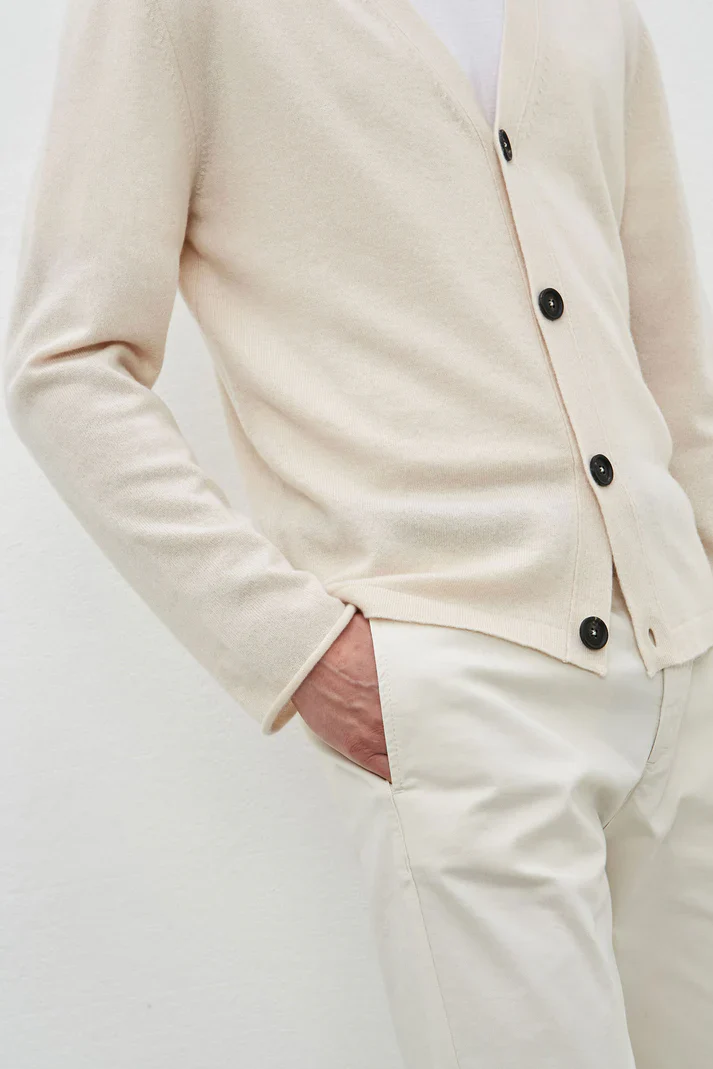 Freddie Cashmere Cardigan Magnolia (Final Sale) - Image 2