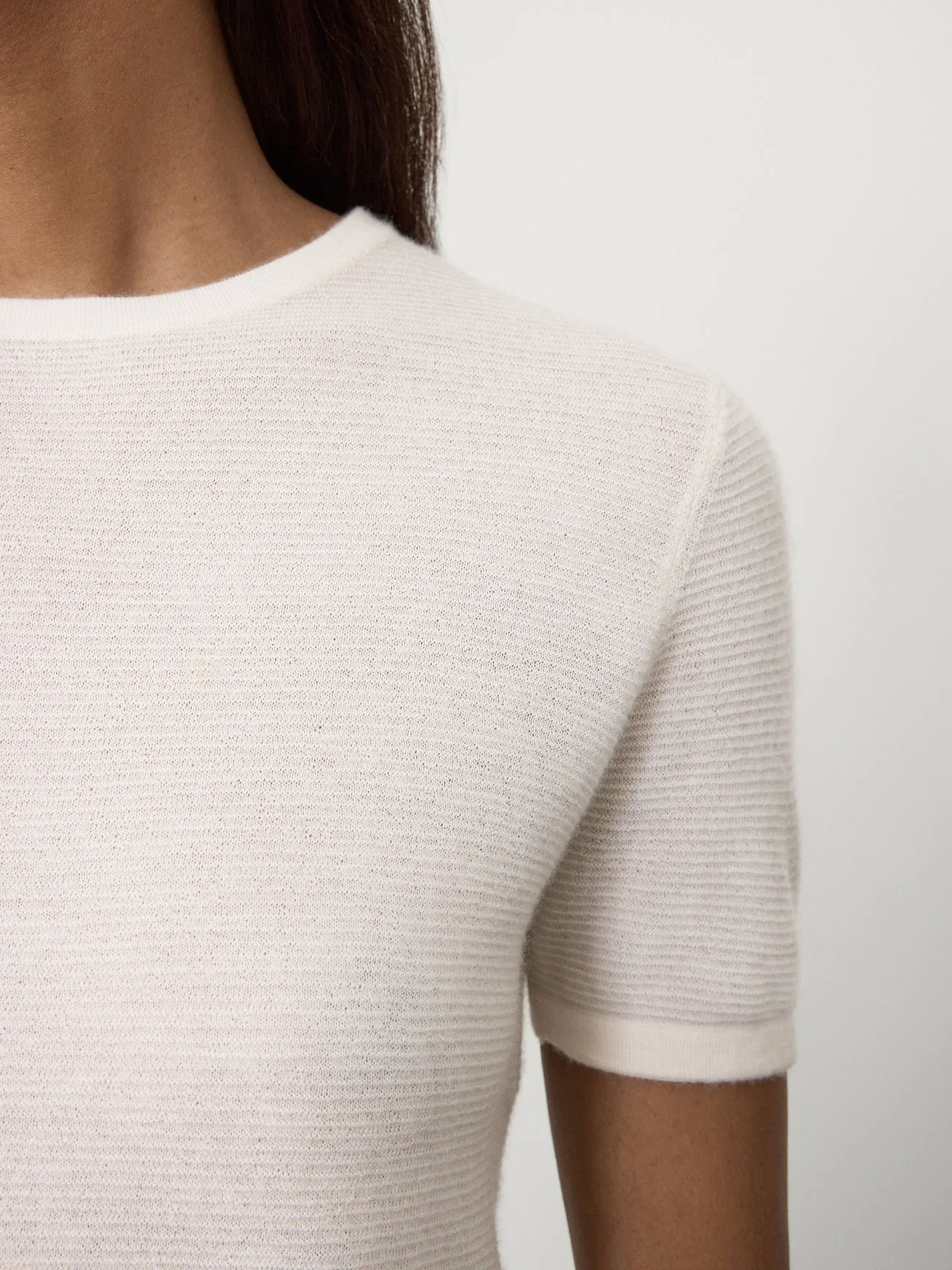 Ira T-shirt Ivory - Image 2