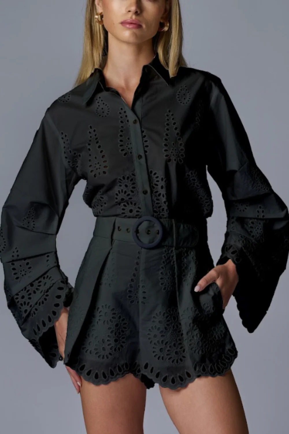 Raquel Top Eyelet Black