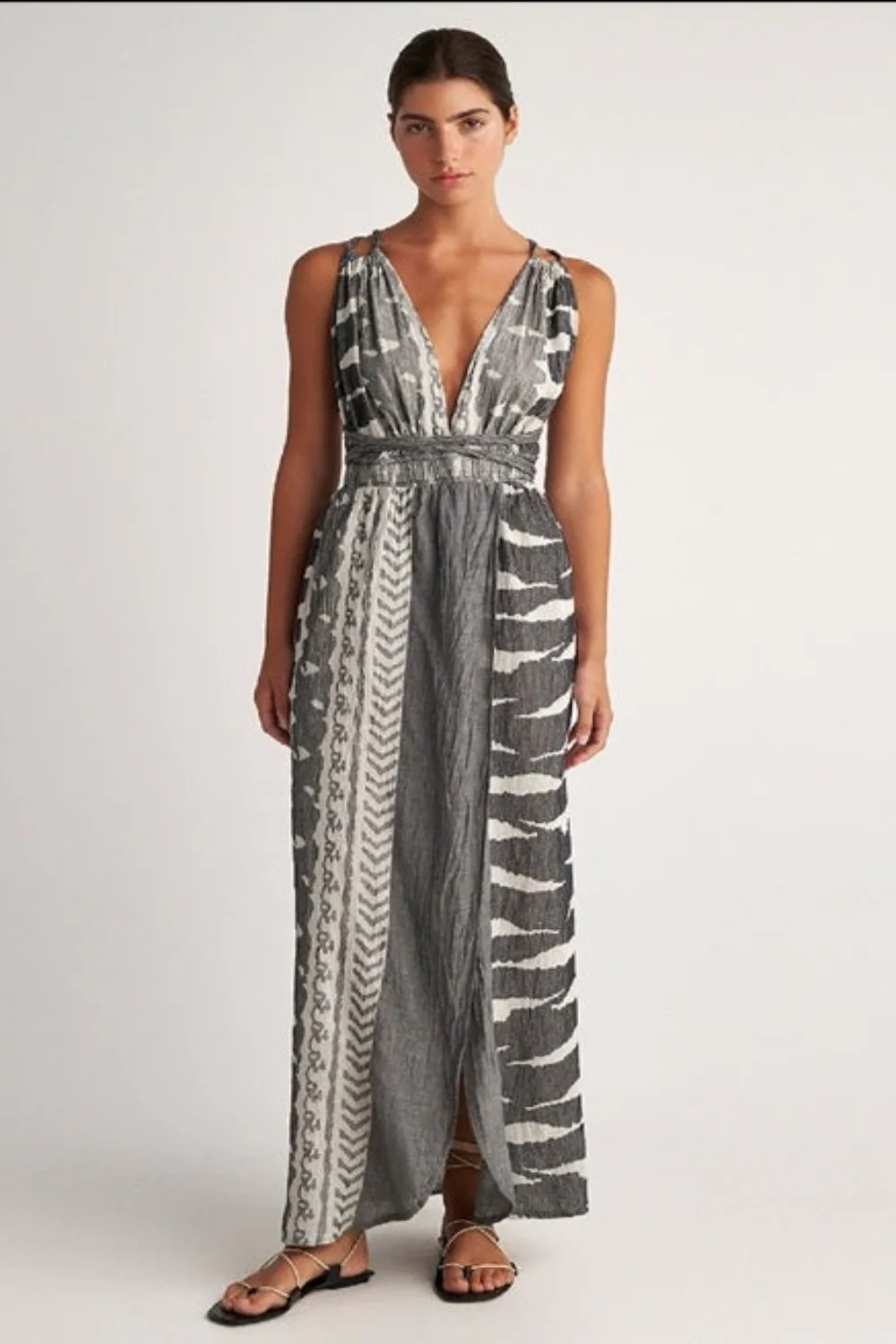 Scorpios Maxi Dress Black (Final Sale)