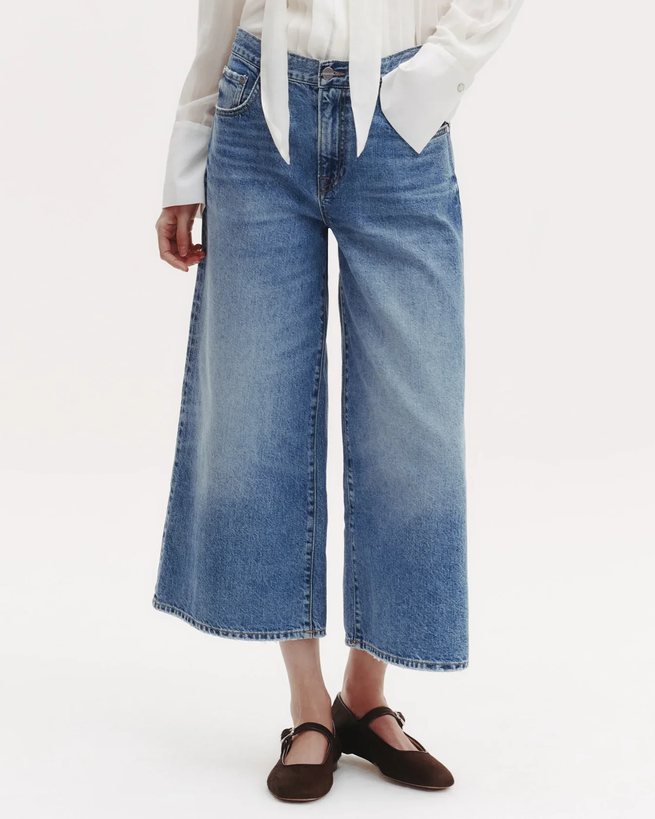 Tiny Dancer Jeans in Vintage Wash - Image 2