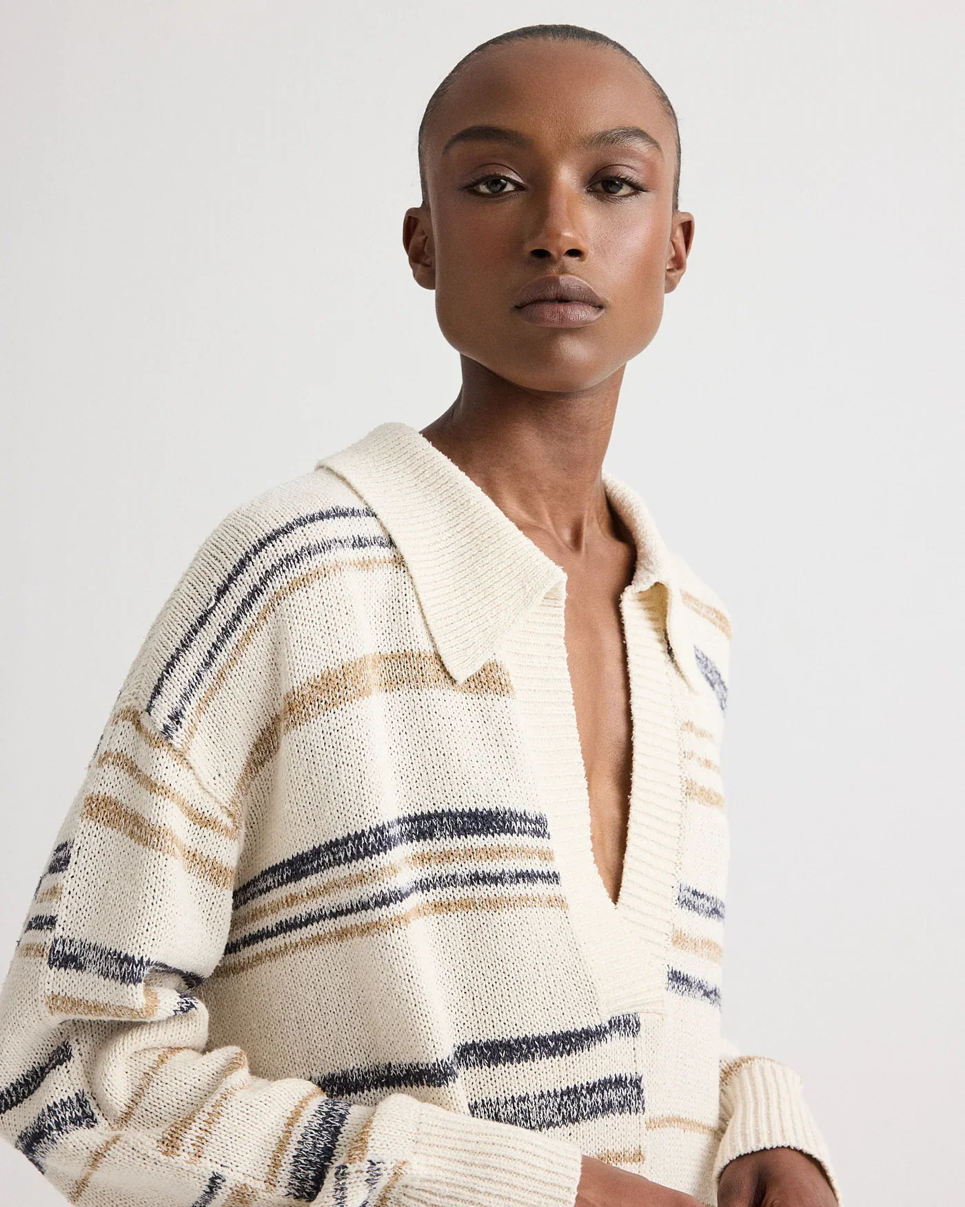 V Neck Long Sleeve Polo in Linen Silk Yarn Ivory Multi - Image 5
