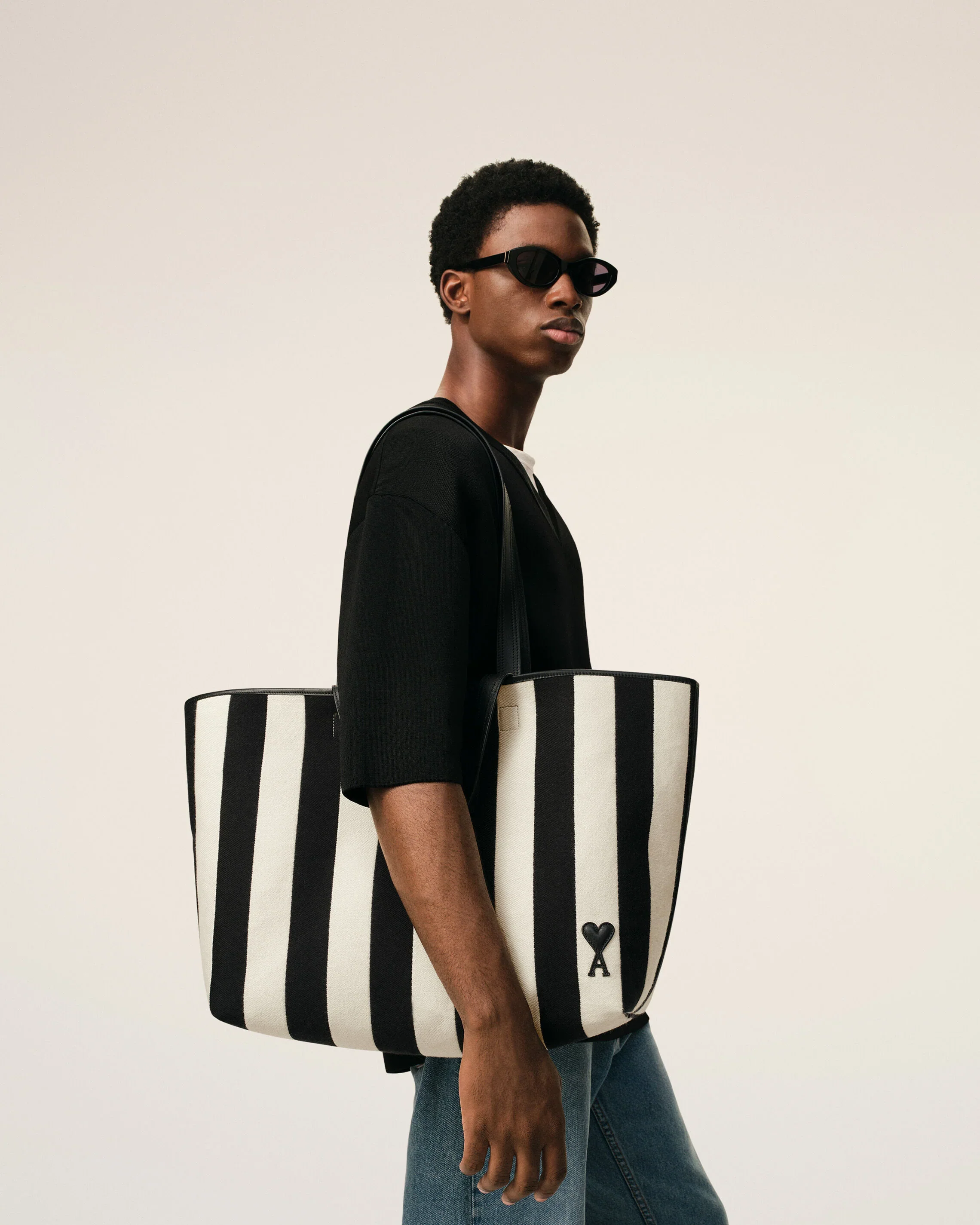 White Cotton Ami De Coeur Shopping Bag - Image 2