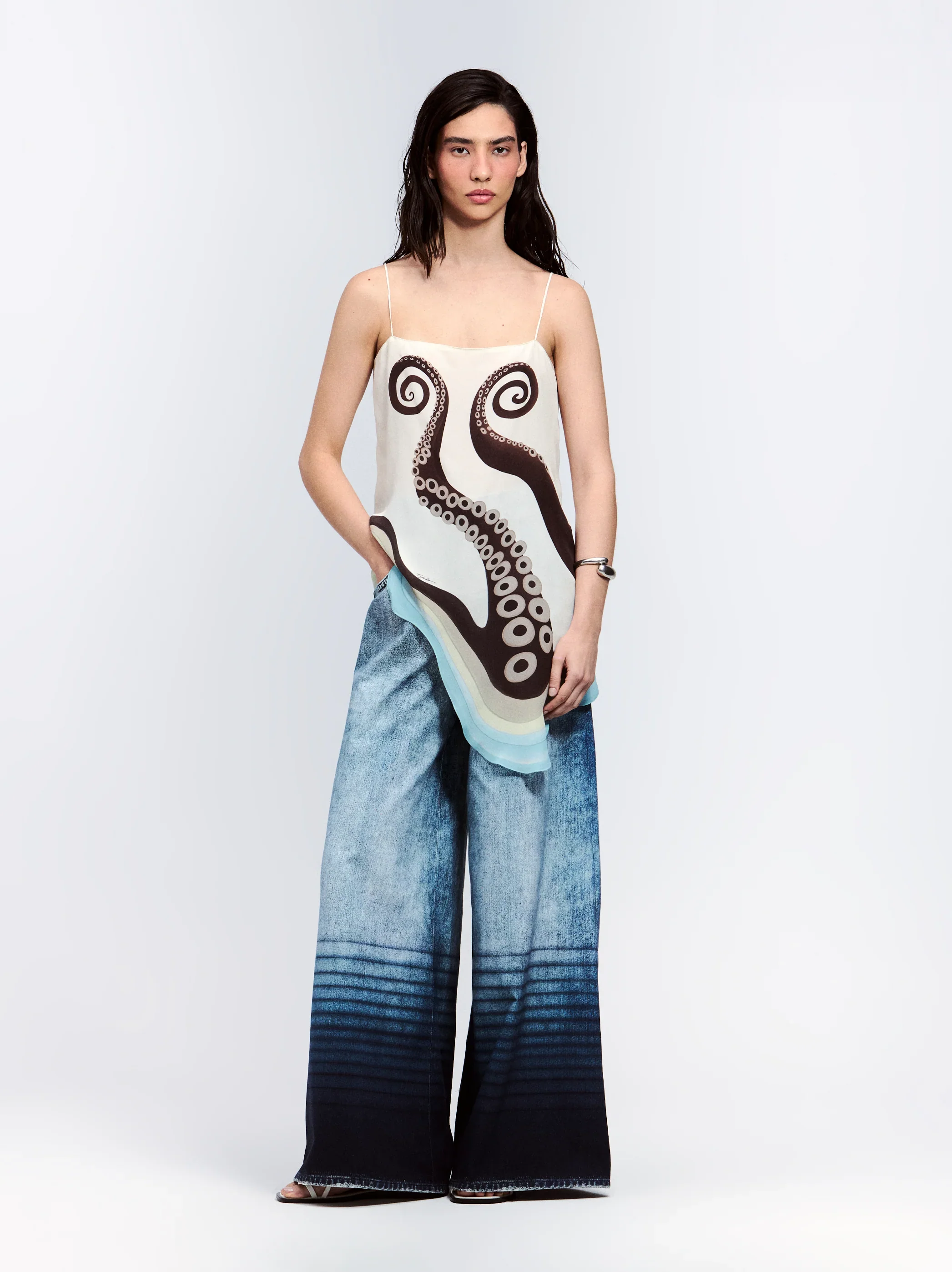 Wide leg jeans - Image 4